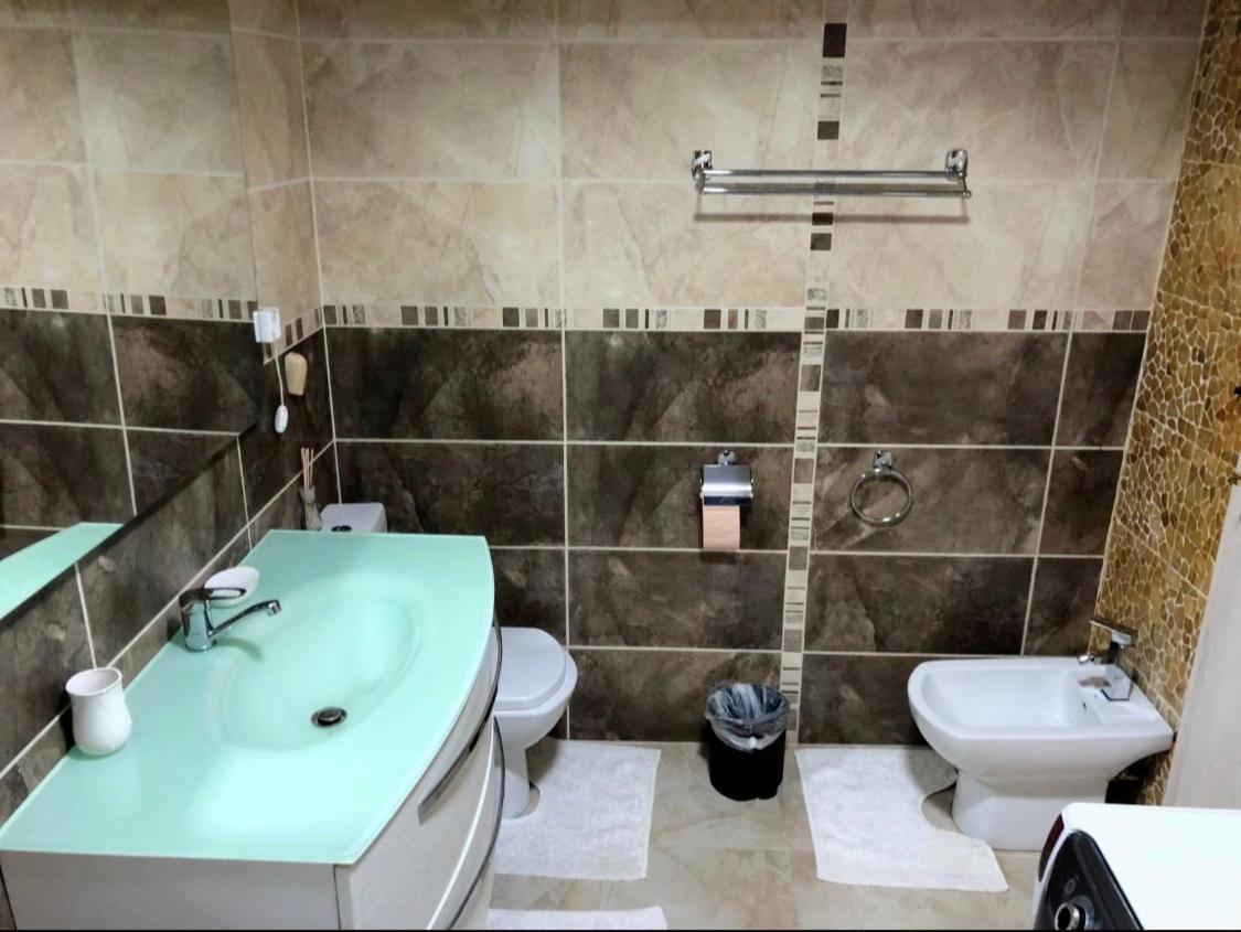 Bella Casa Apartments Făgăraş Eksteriør billede